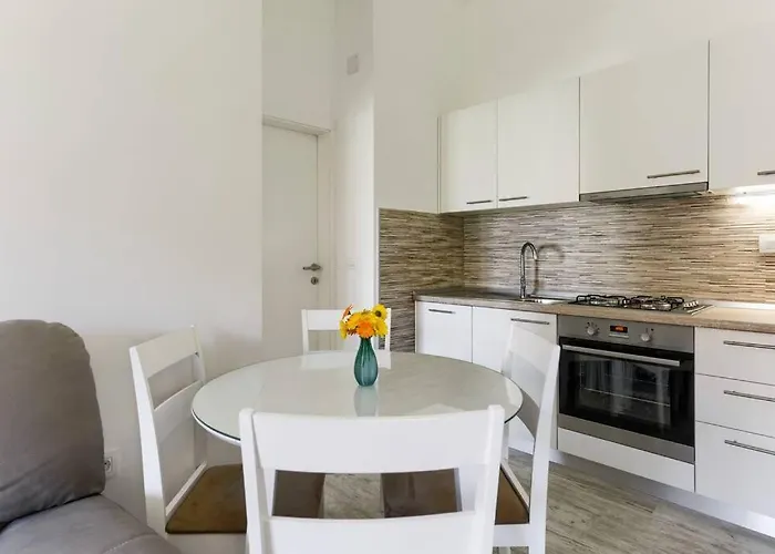 Apartment Sare